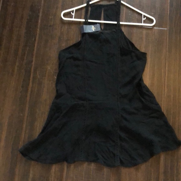 Black tank - Picture 6 of 6